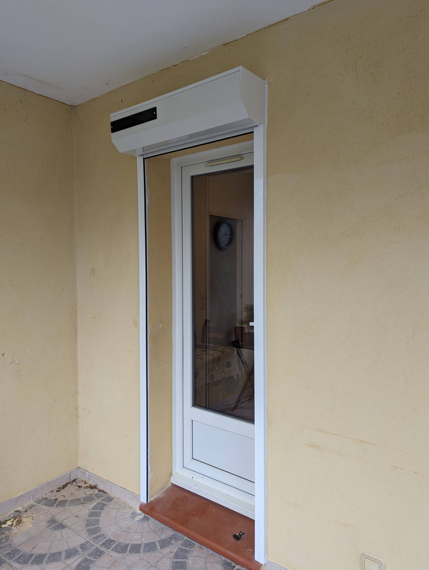 Installation de Volet Roulants Solaires à Aubagne